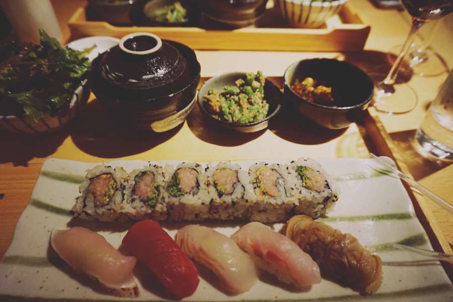 food, sushi, table, japanese, seafood, restaurant, salmon, plate, dinner, raw