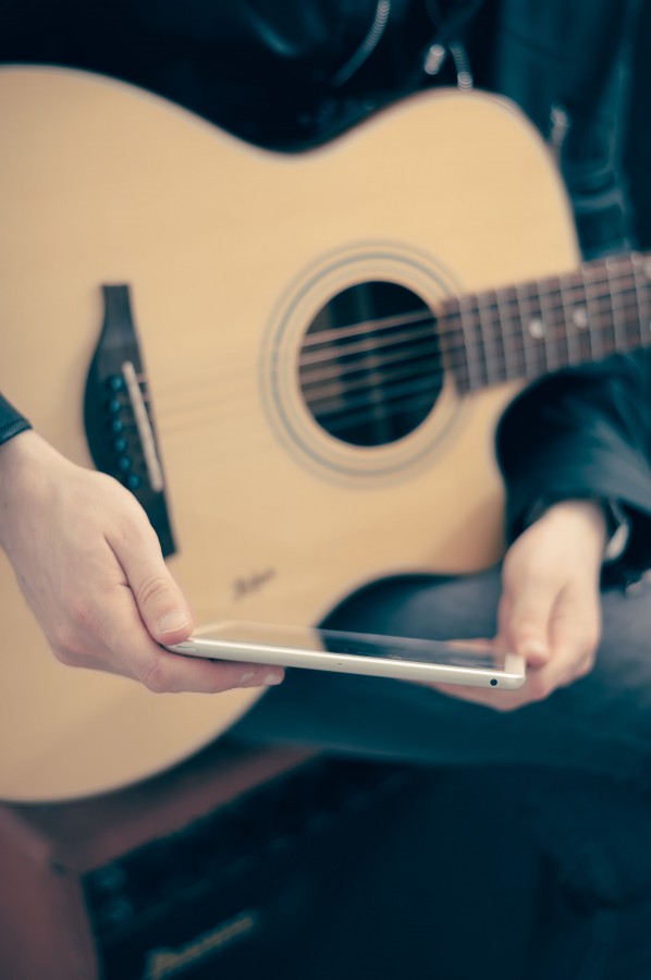 guitar, music, one person, people, man, musician, ipad, technology, foreground, Creole, acoustic,