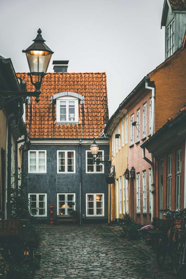 facade, house, cobblestone, holland, europe, day, residence, neighborhood, architecture, roof tiles, street lamp, windows,