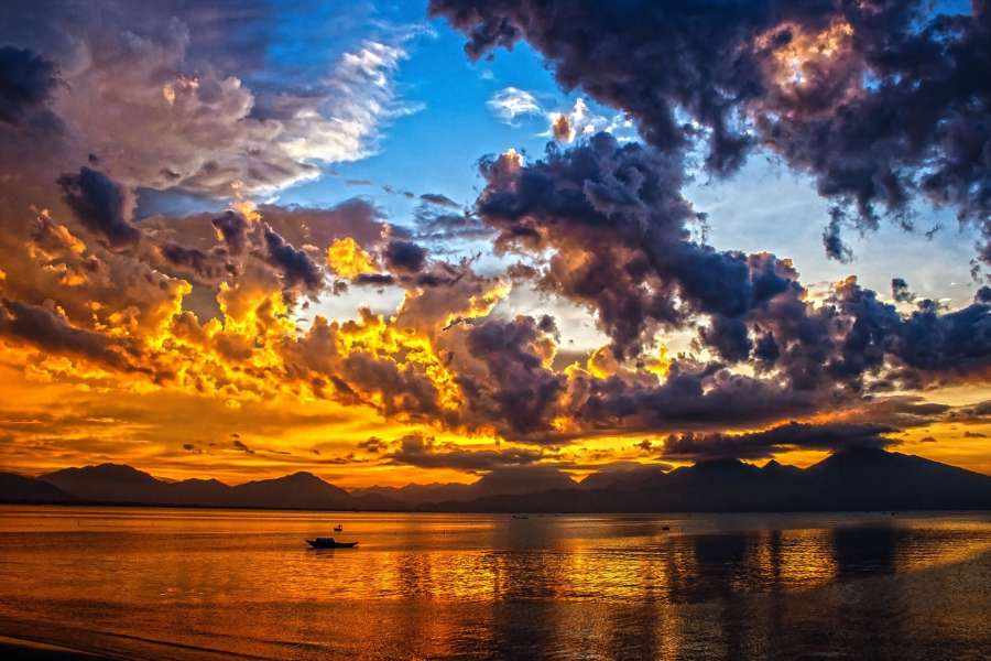 landscape, coast, nature, sunset, sky, sea, ocean, water, dramatic, horizon, sunrise, blue, cloud, sun, evening, orange, beach, color, sunlight, dusk, wave, outdoor, light, background, summer, seascape, dawn, yellow, beautiful, scenic, red, travel, coastline, reflection, twilight, morning, sunny, golden, bright, shore, sunshine, scene, cloudy, colorful, vacation, calm, skyline, heaven, fantasy, nobody