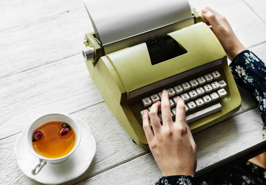 hands, one person, woman, writer, tea, cup, drink, desk, inspiration, work, write, editor, green, interior, vintage, old, typewriter