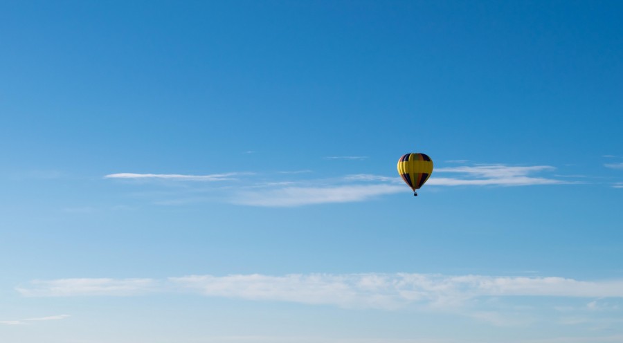 hot air balloon, blue sky, sky, flying, transportation, one, landscape, day,