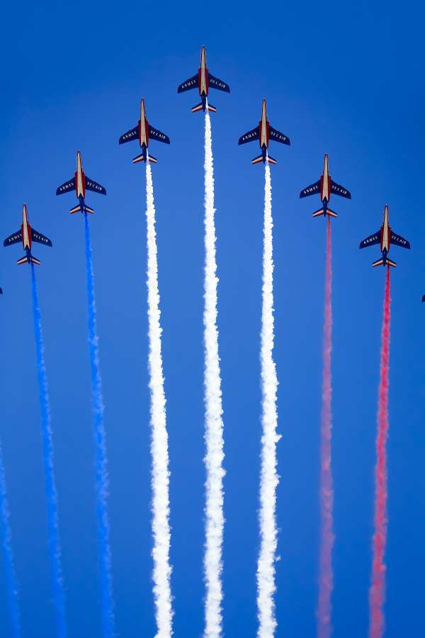 american, independence, usa, day, america, holiday, july, celebration, happy, national, flag, united, freedom, blue, background, red, patriotic, fourth, 4th, patriotism, greeting, design, 4th of july, event, white, states, united states, independence day, country, celebrate, history, nation, 4, fourth of july, liberty, july 4th, july fourth, 4th of july background, flag usa, united states flag, jets, sky, 