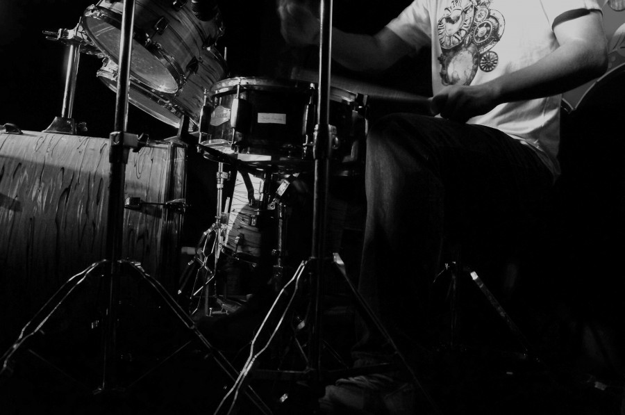one person, man, music, black and white, drums, drummer, rock, folk, sound, interior, band, beat, drum, instrument, musical,