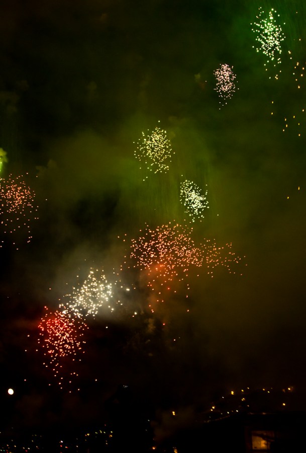 celebrations, light, firework, fireworks, night, explosion, celebration, celebrate, night, nobody, Celebration, beginning, happy year, happy new year, new year, happy 2017, 2017