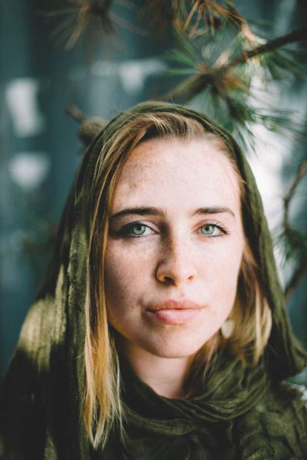 portrait, beautiful, face, young, woman, person, serious, background, looking, female, attractive, girl, people, adult, caucasian, eyes, beauty, casual, white, pretty, blue, hair, one, camera, cute, blonde, fashion, expression, lifestyle, model, head, teenager, natural, lady, confident, human, close, posing, horizontal, closeup, european, standing, happiness, blond, healthy, serious, 