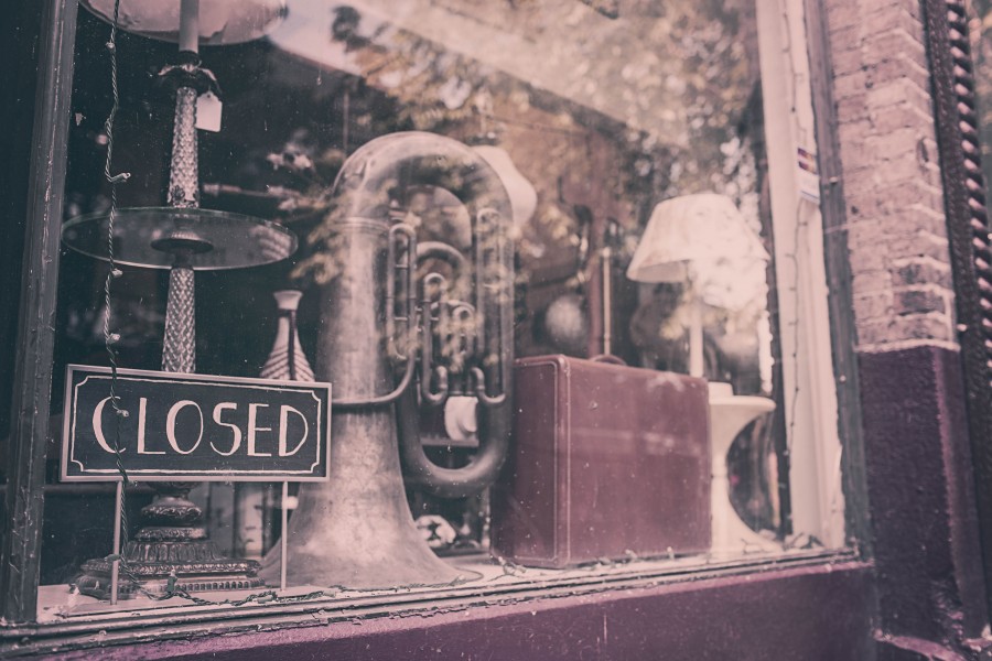 closed shop, business, old, antique, ancient, trumpet, instrument, music, glass, decoration,