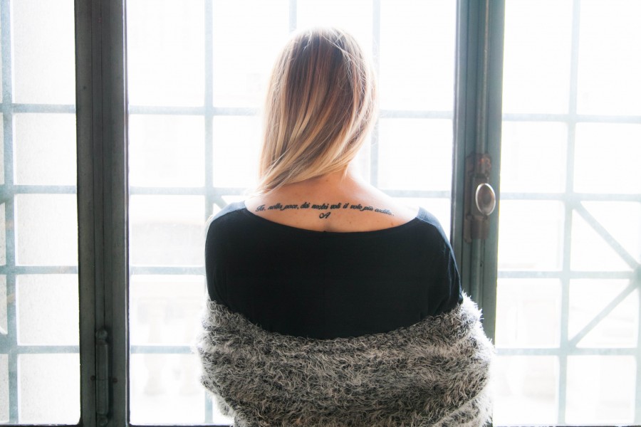 splitshire, one person, people, woman, interior, back, window, fashion, young, blonde, blond, tattoo concept,