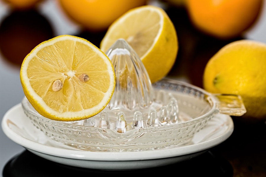 juice, lime, lemon, half, citrus, yellow, juicer, utensil,