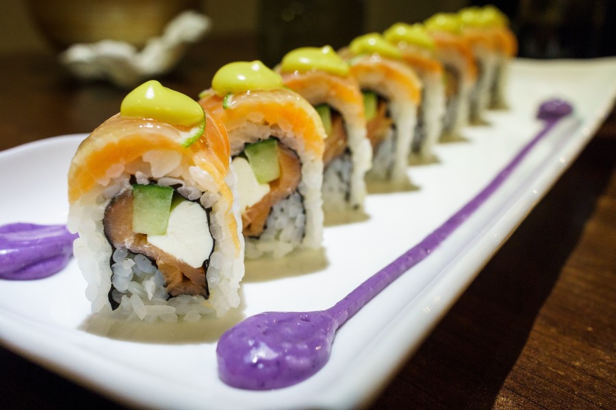 roll, philadelphia, salmon, sea, food, nori, popular, meal, delicacy, yummy, soy, ginger, avocado, grass, kelp, sushi, traditional, asia, dinner, tasty, seaweed, wasabi, sashimi, rice, wooden, maki, chopstick, board, japanese, american, seafood