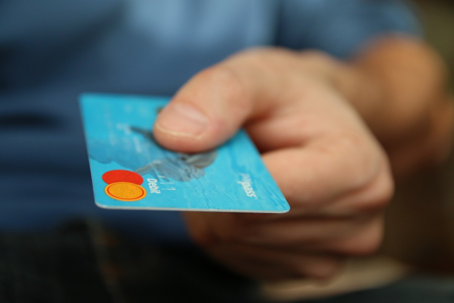 business, business, trade, payment, man, hand, card, credit card, credit, pay, buy, sell, buy, finance, financial, means of payment,