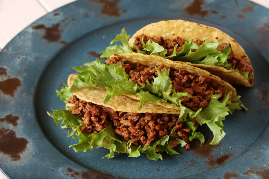 Food, Sandwich, Calories, Beef, Meat, Beef, Minced, Dinner, Cooking, Food, Tortilla, Maiz, Enveloping, Fresh, Gourmet, Fat, Garnish, Horizontal, Latin American, Mexican, Pita Bread, Spicy Plate taste, Tasty, Sauce, Soft, Tacos, Taco, Mexico, Mexican,