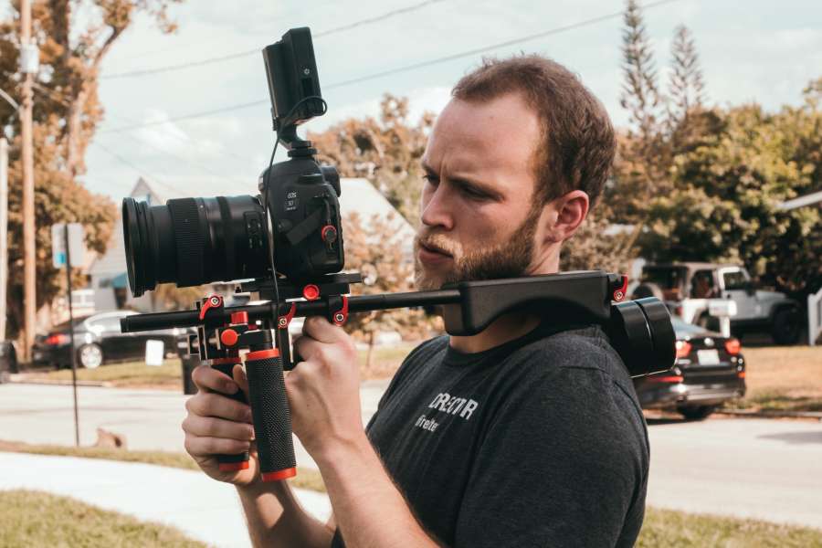 camera, video, lens, tv, man, cameraman, professional, film, technology, image, journalist, reporter, microphone, broadcast, television