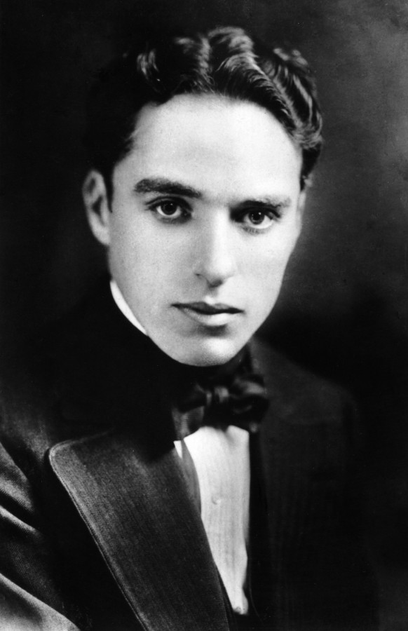 Charles Chaplin, film, actor, black and white, 1900s, personality, black and white