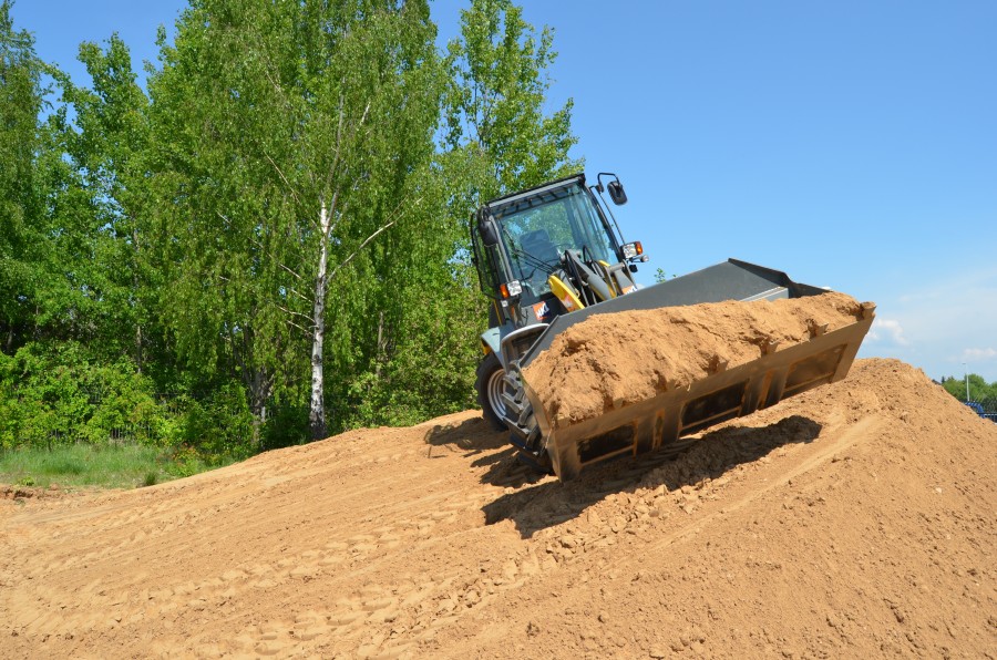 machinery, heavy, tractor, bulldozer, leveling, land, work, work, construction, move, floor, ground, shovel,