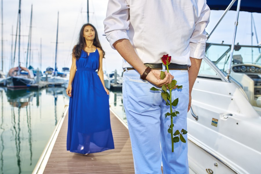 couple, love, proposal, marriage, wedding, pink, gift, surprise, gift, man, woman, young, young, 20 years,