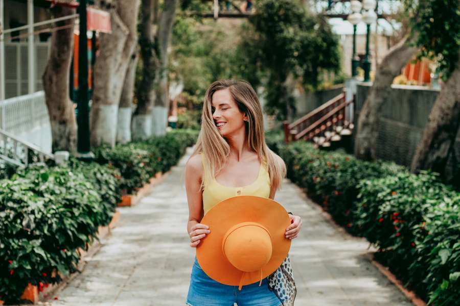happy, casual, hat, smile, beautiful, girl, woman, lifestyle, pretty, street, caucasian, portrait, female, blonde, young, city, style, person, trendy, fun, adult, urban, background, outdoor, fashion, attractive, expression, face, travel, beauty, vacation, model, summer, tourist, enjoy, cheerful, tourism, people, modern, fashionable, stylish, glamour, accessory, town, cool, outdoors, lady, vintage, holiday