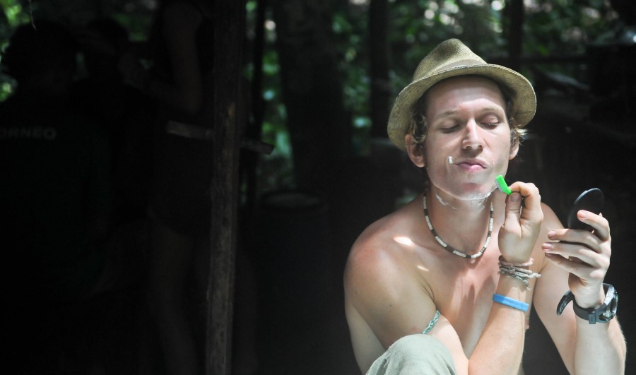 Backpack, hat, Travel, Wildlife, cut throat, discover, jungle, male, man, shave, tazor, vacation, 