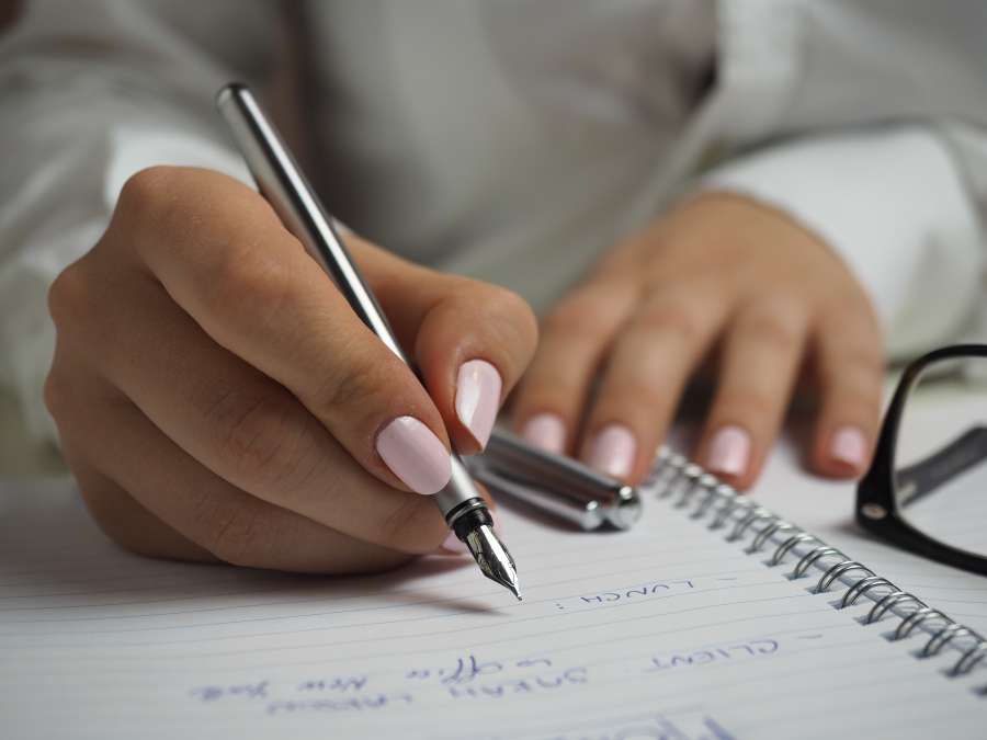 composition, fountain pen, hands, handwriting, handwritten, list, nails, notebook, office pen, schedule, woman's hands, work, writing