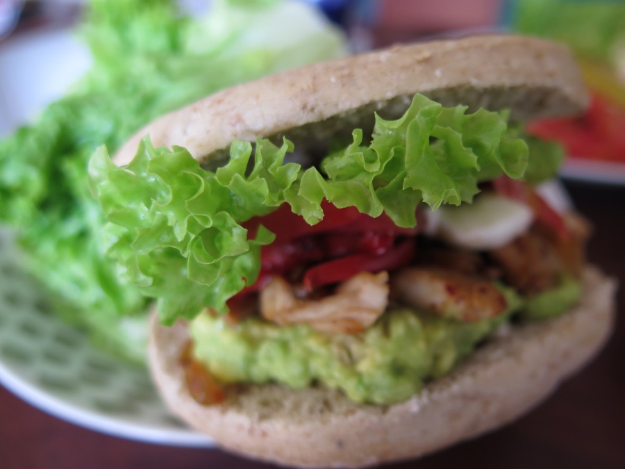 hamburger, chicken, meat, lettuce, food, plate,