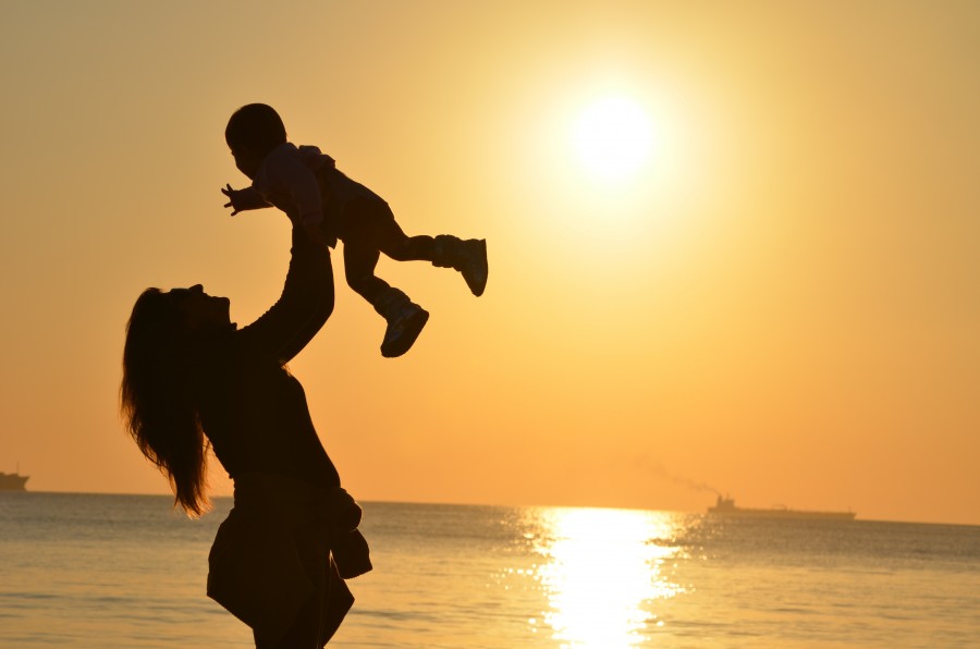 sunset, sunny, day, beach, sea, sand, mother, son, baby, child, woman, mom, mommy, mother love, mother and child, childhood, upbringing, sincere love, love, silhouettes, two, mother, Daughter, baby, girl, childhood, family, love, raise, raising, sunrise, sun, free love images, hd images, free images