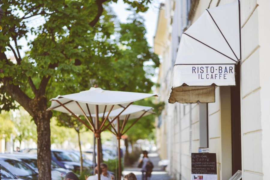 Europe, European, France, Street, bar, bistro, cafe, city, coffee shop, italy, sign, social, facade, 