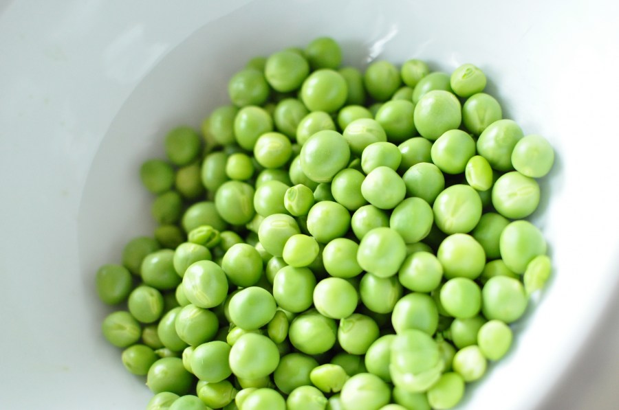 Peas, Peas, green, background, much, many, vegetable, vegetables, healthy, front view, cup, bowl, vegetable, vegetables, 