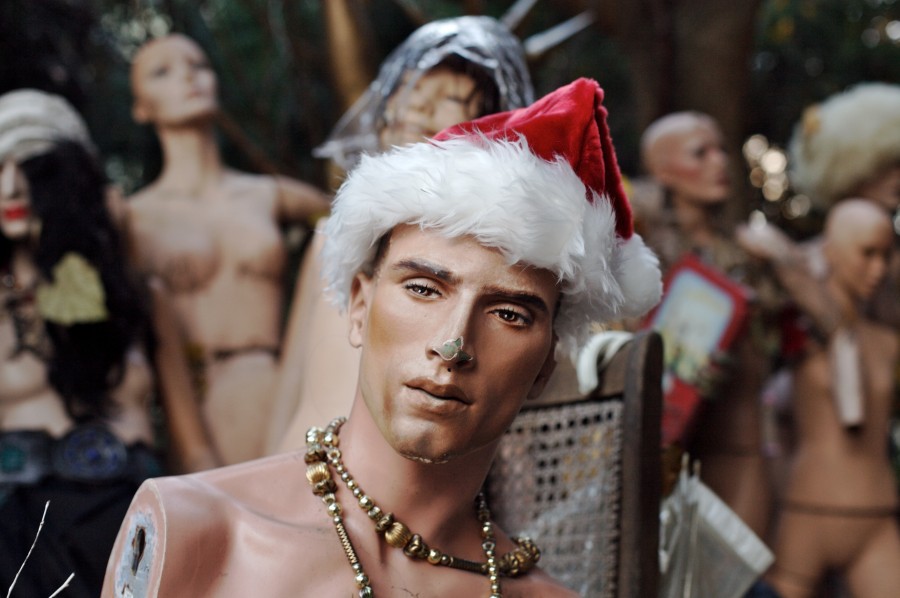manikin, fashion, beauty, man, weird, concept, fashion, pageant, christmas, hat, broken, glass,