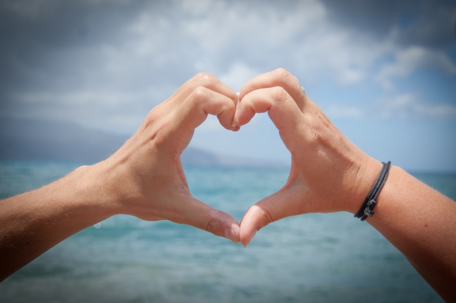 valentines, love, heart, hand, travel, beach, sea, shape, concept,