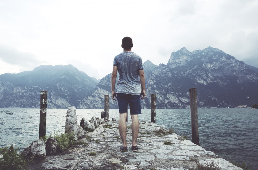 one person, people, man, watching, lake, horizon, landscape, young, adult, vacation, traveling, travel,