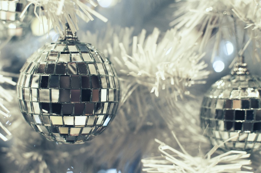 christmas, detail, ornamental navideo, navidea, decoration, celebration, 2015, celebration, red, christmas tree, tree,