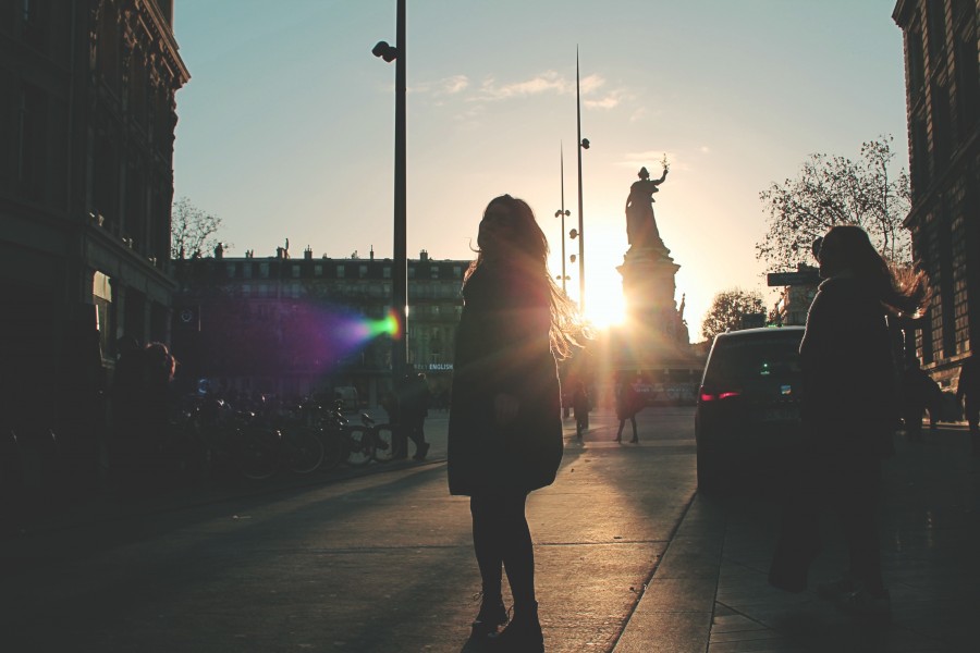 nbeam, woman, statue, street, winter, urban, morning, cool, day, travel, travel, monument, visit, activity outside, a person,