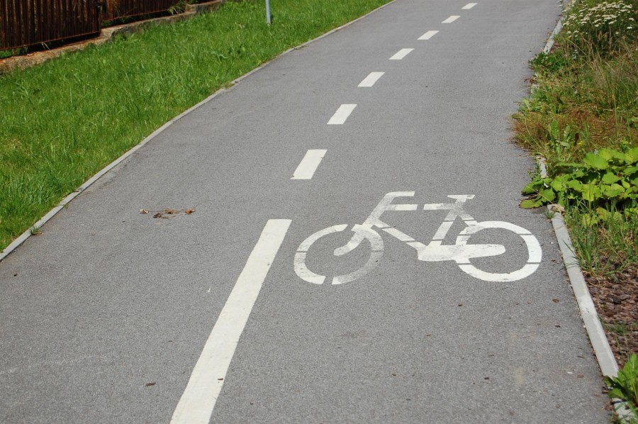 europe, road, bike path, trail, bike, nobody, rail, bicycle, sign, traffic signs, indication,