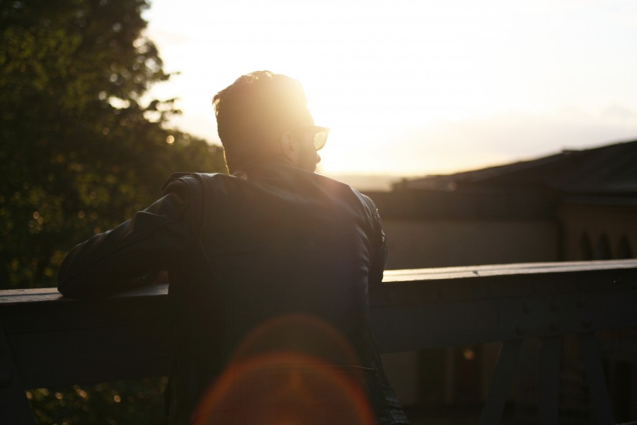 one person, people, man, young, sunset, lens, lenses, sunglasses, fashion, urban,