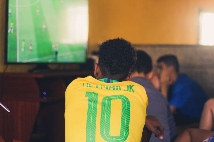 man, soccer, brazil, brazilian, t shirt, jersey, bar, fan, supporter, interior, tv, television, game, 